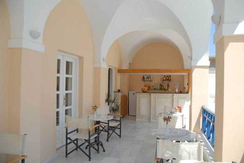 Santellini Hotel Камари Экстерьер фото