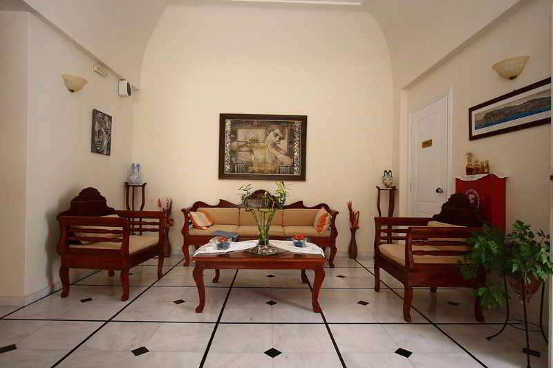 Santellini Hotel Камари Экстерьер фото