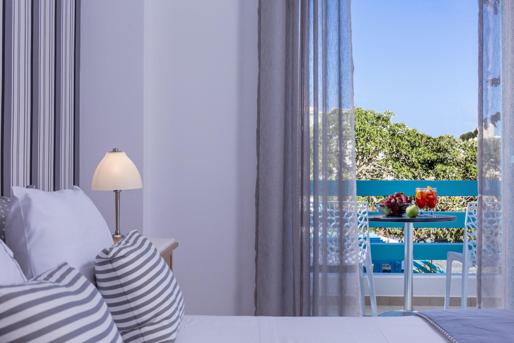 Santellini Hotel Камари Экстерьер фото