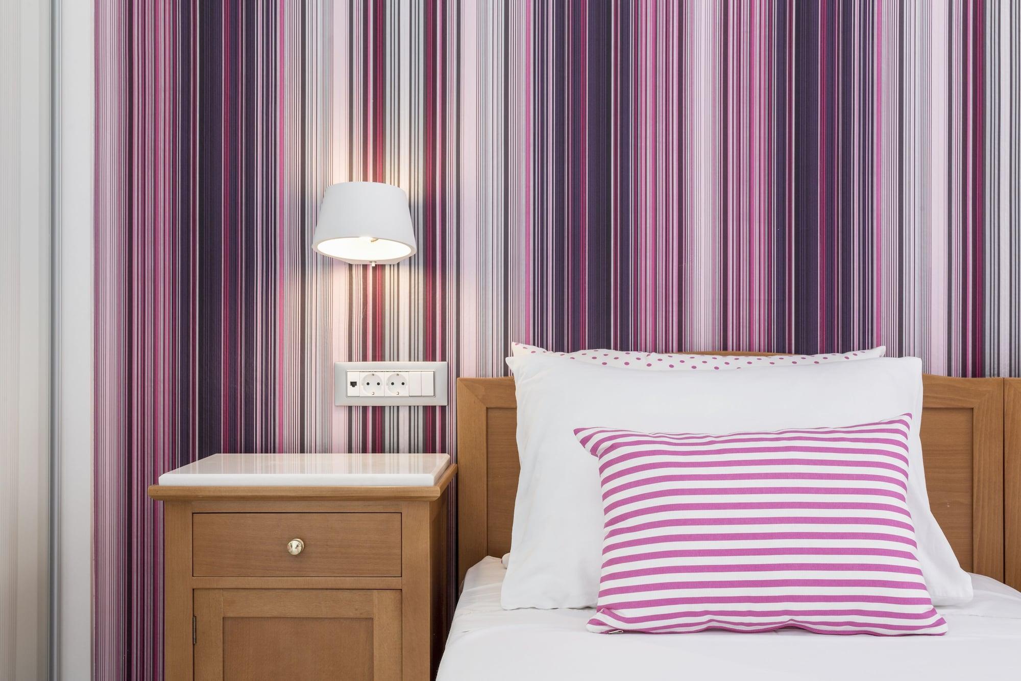 Santellini Hotel Камари Экстерьер фото
