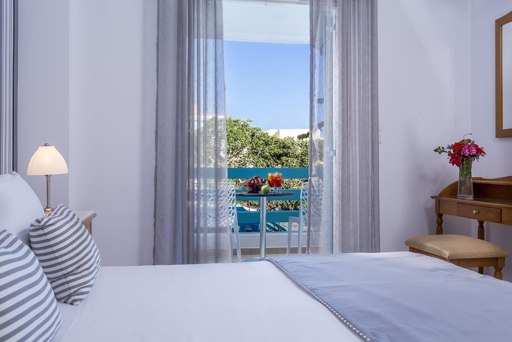 Santellini Hotel Камари Экстерьер фото