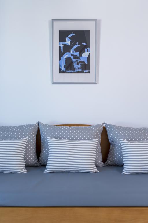 Santellini Hotel Камари Экстерьер фото
